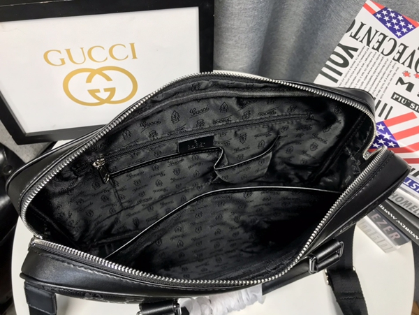 激安グッチバッグコピー着用イメージ